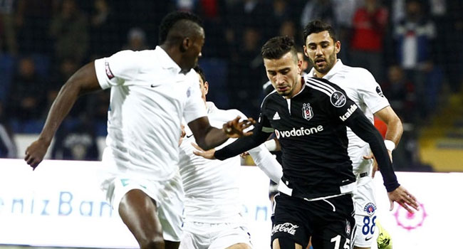 Beşiktaş'tan Galatasaray'a yanıt: Müzemizde haram kupa yok - Son Dakika  Spor Haberleri